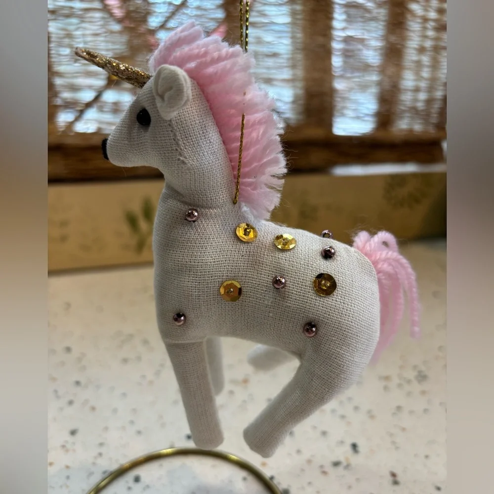 Target‎ Pink and Gold Unicorn Ornament